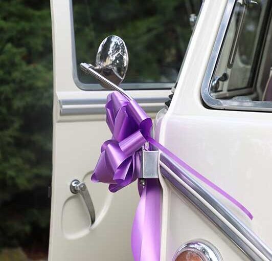 lucky-penny-vintage-wedding-car-hire