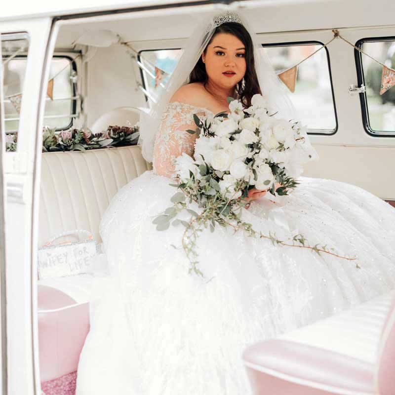 vintage-vw-van-classic-car-wedding-hire-jessica-and-ben-testimonial