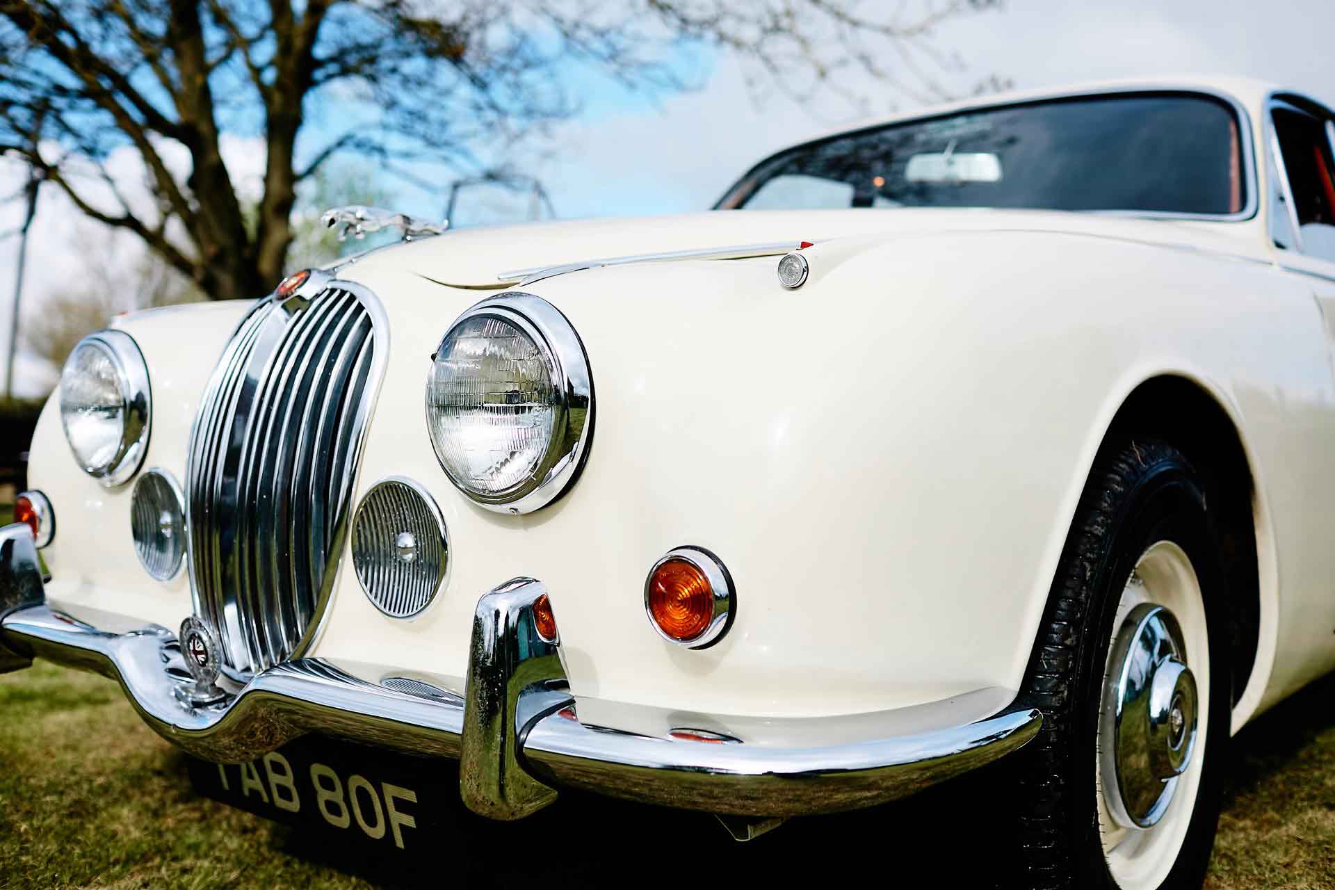 classic-cars-wedding-hire-jaguar-1920